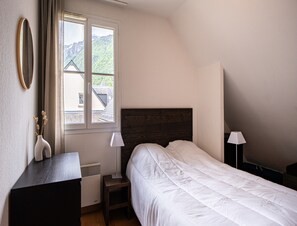 Apartment - Functional Alpine Base for 8 Guests (Loudenvielle)