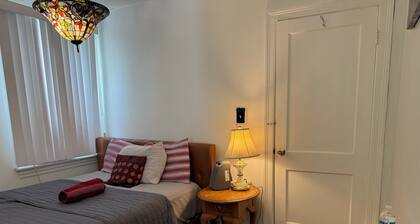 Cozy 1-bedroom in beautiful Highland Springs House with Shared Bathroom