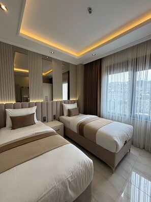 Iron/ironing board, WiFi, bed sheets - Luxury apartment in Alanya with 270° panoramic views & only 5 min to the beach (Kargicak)