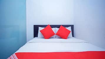 Standard Double Room | Free WiFi, bed sheets