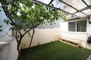 Property grounds - Central Chalandri Studio (Chalandri)