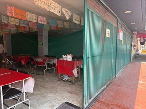 Outdoor dining - Dpto.sensillo, Foro Sol, GNP y Aeropuerto (Mexico City)