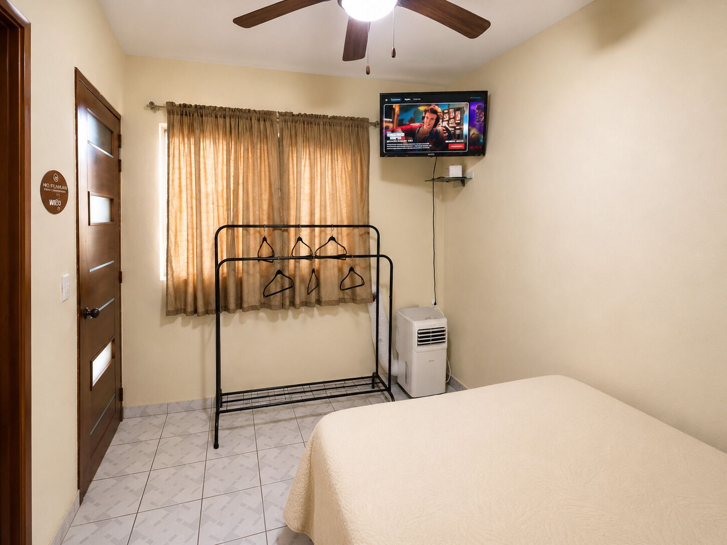 Economy Single Room | Free WiFi