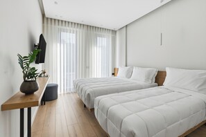 Standard Room, Multiple Beds, Balcony