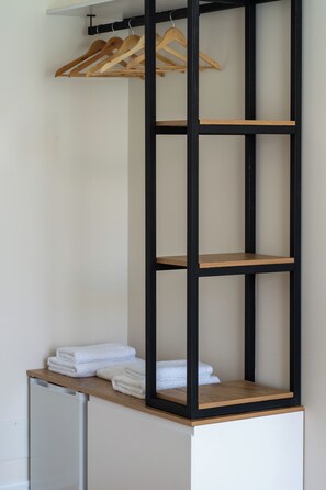 Desk, laptop workspace, iron/ironing board, free WiFi
