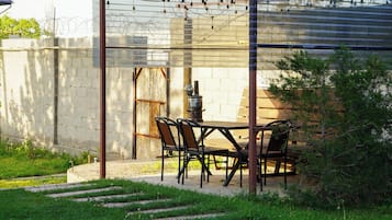 Tempat makan outdoor