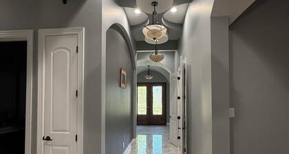 One of a Kind custom 4-bedroom home with gorgeous ceilings design in Humble