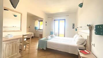 1 chambre, fer et planche Ă repasser, Wi-Fi, draps fournis