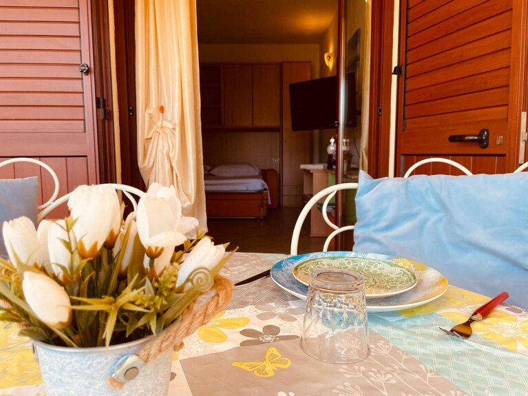 Appartement 'New Orange Studio' à Limpiddu, Budoni, Avec Piscine Et Terrasse Privée - Budoni