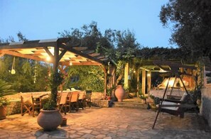 Outdoor dining - Alta Mare Villa - Up to 17 persons (Zakynthos)