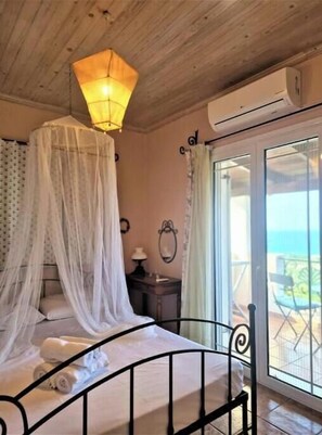 Iron/ironing board, WiFi, bed sheets - Alta Mare Villa - Up to 17 persons (Zakynthos)