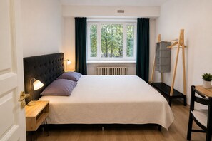 Iron/ironing board, WiFi, bed sheets - Bright Modern Flat Near Old Town and Tram (Tallinn)