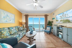Smart TV, table football - Crystal Shores West #1104 - Beachfront, Gulf Views, Indoor/Outdoor Pool, Hot Tub (Gulf Shores)