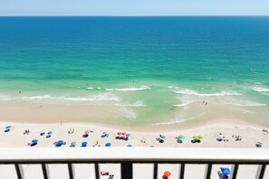 On the beach - Crystal Shores West #1104 - Beachfront, Gulf Views, Indoor/Outdoor Pool, Hot Tub (Gulf Shores)