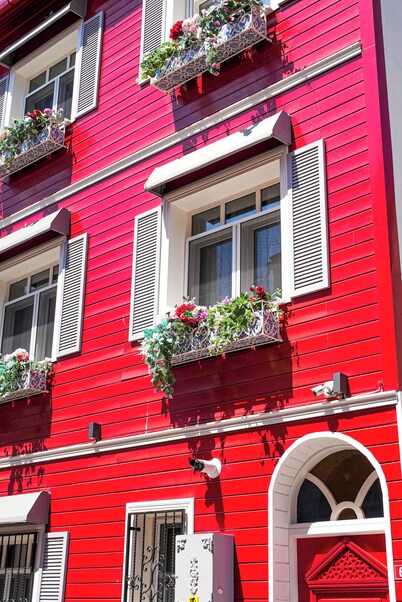 Balat Side Apart