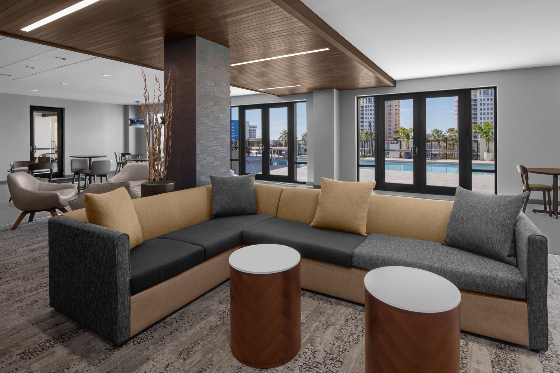 Pair Of Two Queen Rooms | Beach 0.1 Mi, Outdoor Pool & Onsite Bar Base - Clearwater Beach, FL