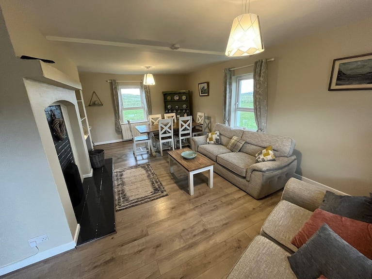 3-bedroom Cottage Outside Dungloe Perfect Base For Exploring Donegal - Portnoo