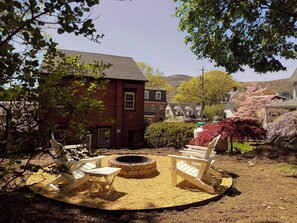 Property grounds - 3-bedroom Cold Spring house with yard, patio, EV charger, AC, hot tub, fire pit (Cold Spring)