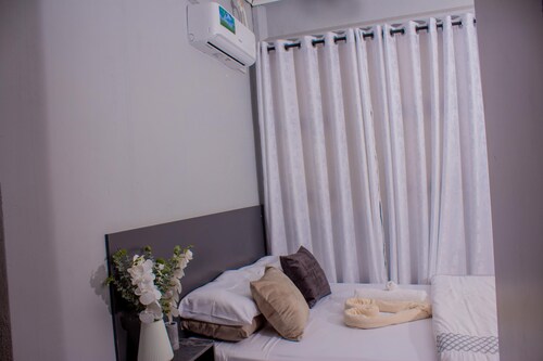 Stylish 1-bedroom apartment in Kariba Height - 2380