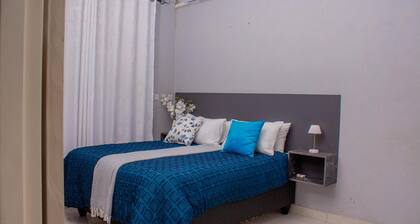 Contemporary one-bedroom apartment in Kariba Heights - 2382