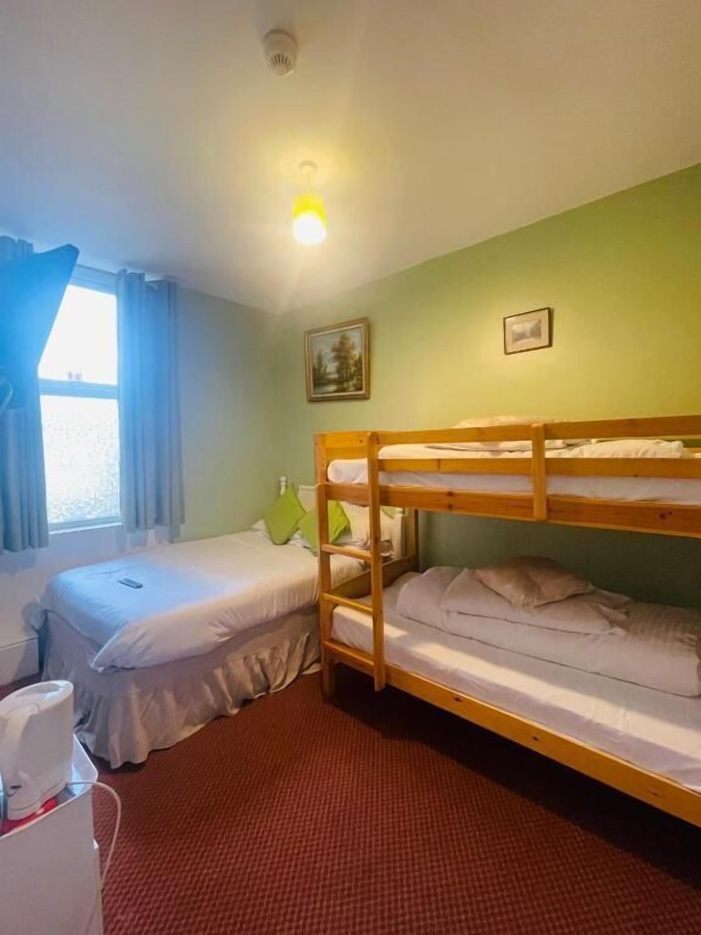 Iron/ironing board, free WiFi