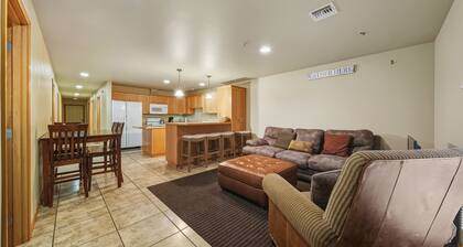 Fully Furnished Executive 5BR Apartment for Long-Term Stay -Monthly Rate Inquire