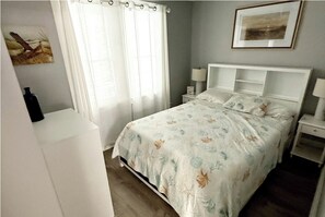 4 bedrooms, WiFi - Welcoming 4-bedroom house with AC in Ocean City 2nd & 3rd Floor (Ocean City)