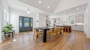 Dining - Stillwater Overlook, New w/ Covered Verandas + Heated Salt Pool, Hot Tub, Dock! (Bedford County)