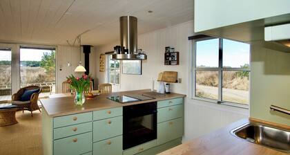 Ferienhaus mit Blick auf die unter Naturschutz stehende Dünenlandschaft