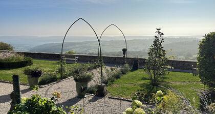 Charming gite in Mont Saint Vincent