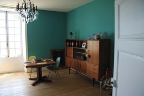 Dining - Charming gite in Mont Saint Vincent (Mont-Saint-Vincent)