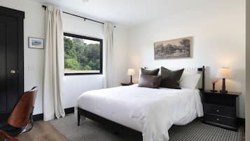 1 bedroom, WiFi (free), bed sheets