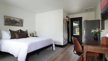 1 bedroom, WiFi (free), bed sheets