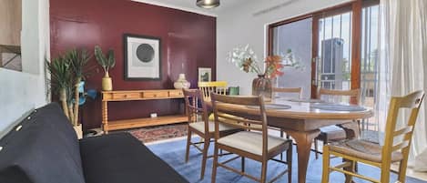 Apartment, 3 Bedrooms, Patio | Dining room
