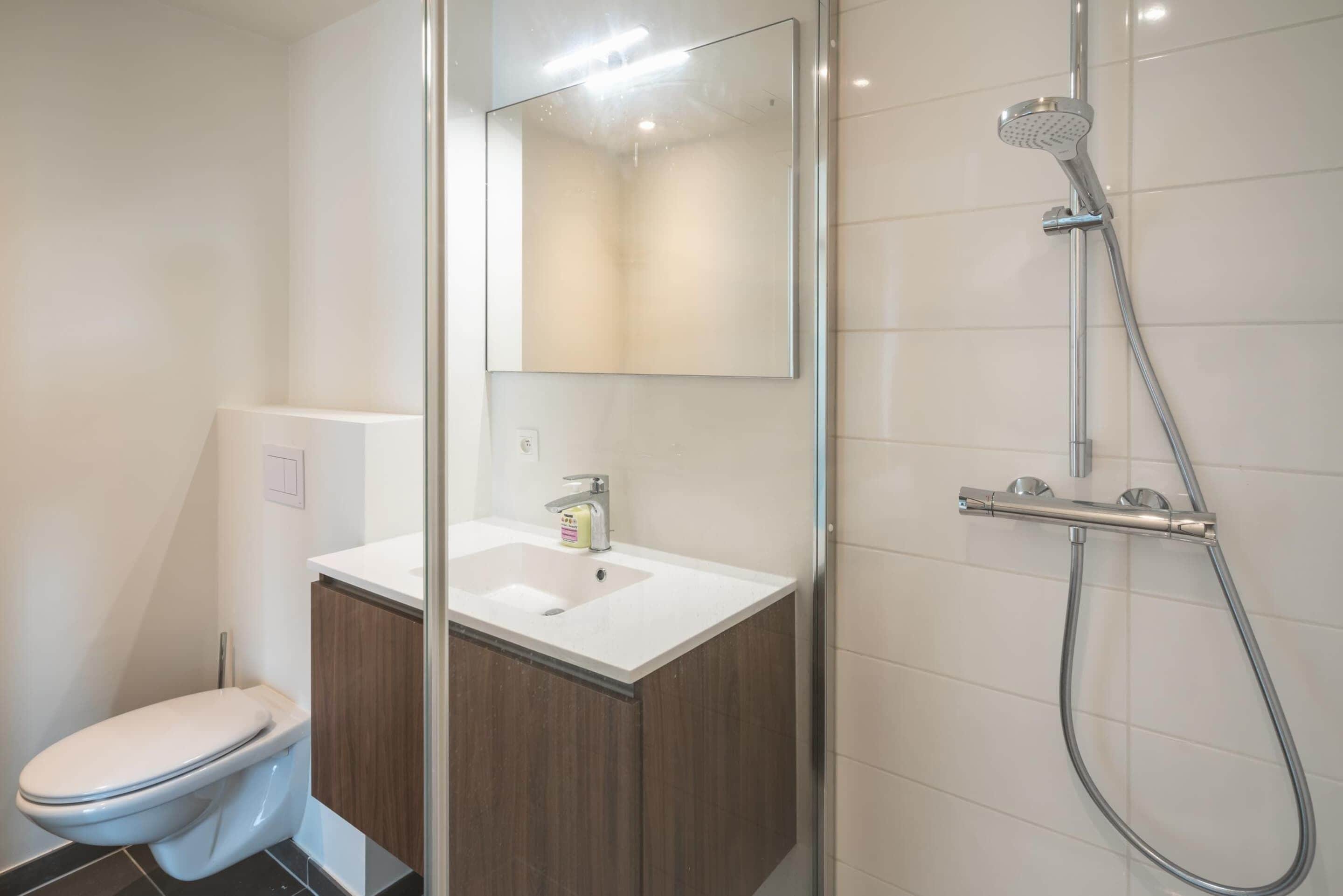 Apartment | Bathroom