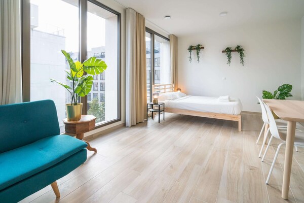 City Hideaway With Terrace In Antwerp - Antwerpen