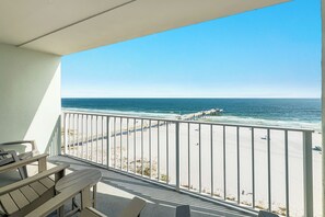 Property grounds - Emerald Skye #64 - Beachfront 1BR + Bunks, Stunning Gulf Views, Pool, Gym (Orange Beach)