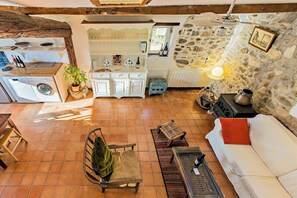 Living area - Character studio in the heart of a wine estate (Pézenas)