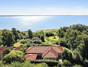 Exterior - Swedish timber house overlooking Lake Arresø (Helsinge)