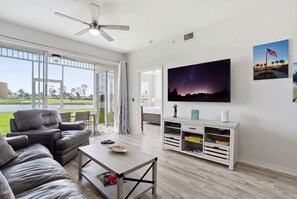 TV, offices - #1416 - Golf and Lake Views -First Floor Sleeps 6 (Naples)