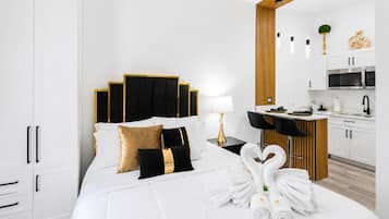 1 chambre, fer et planche à repasser, Wi-Fi, literie fournie
