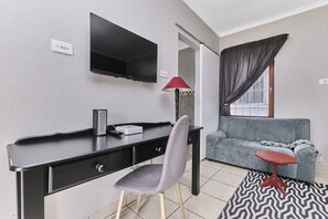 Apartment, 1 Bedroom, Patio | Living area - The Cozy 1 Bedroom Apartment (Johannesburg)