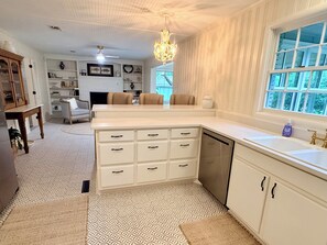 Interior - The Cleverdon Cottage- Historic Magnolia Springs Retreat- 4 bedroom, 2.5 bath (Magnolia Springs)