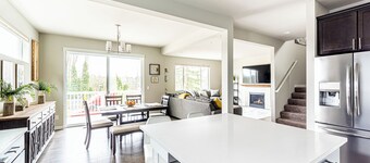 HUGE Luxurious 3 story new construction near Seattle!