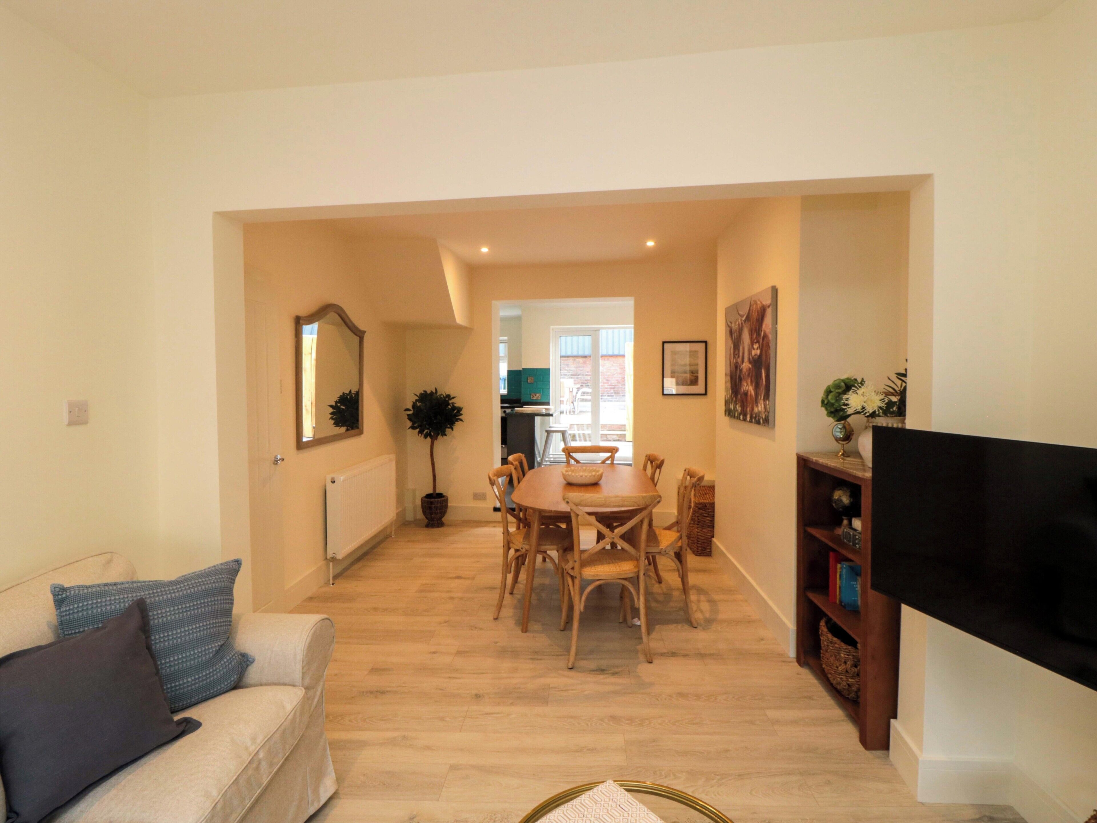 Trafalgar I, Family Friendly, With A Garden In Scarborough - Scarborough