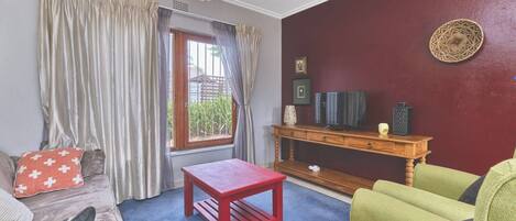 Apartment, 2 Schlafzimmer, Terrasse | Wohnbereich