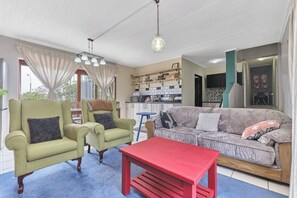 Apartment, 2 Bedrooms, Patio | Living area - Cozy Two Bedroom Escape (Johannesburg)