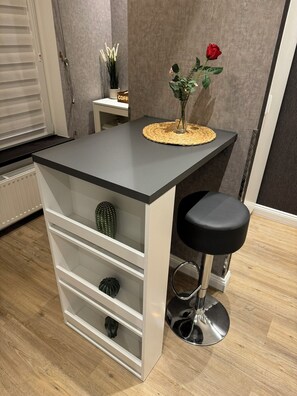 Deluxe Suite, City View | Interior - Suity-Centrum (Hamburg)