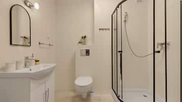 Comfort Apartment | Bathroom