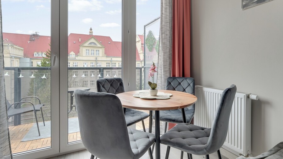 Mostek 2101 PinkGray by Grand Apartments